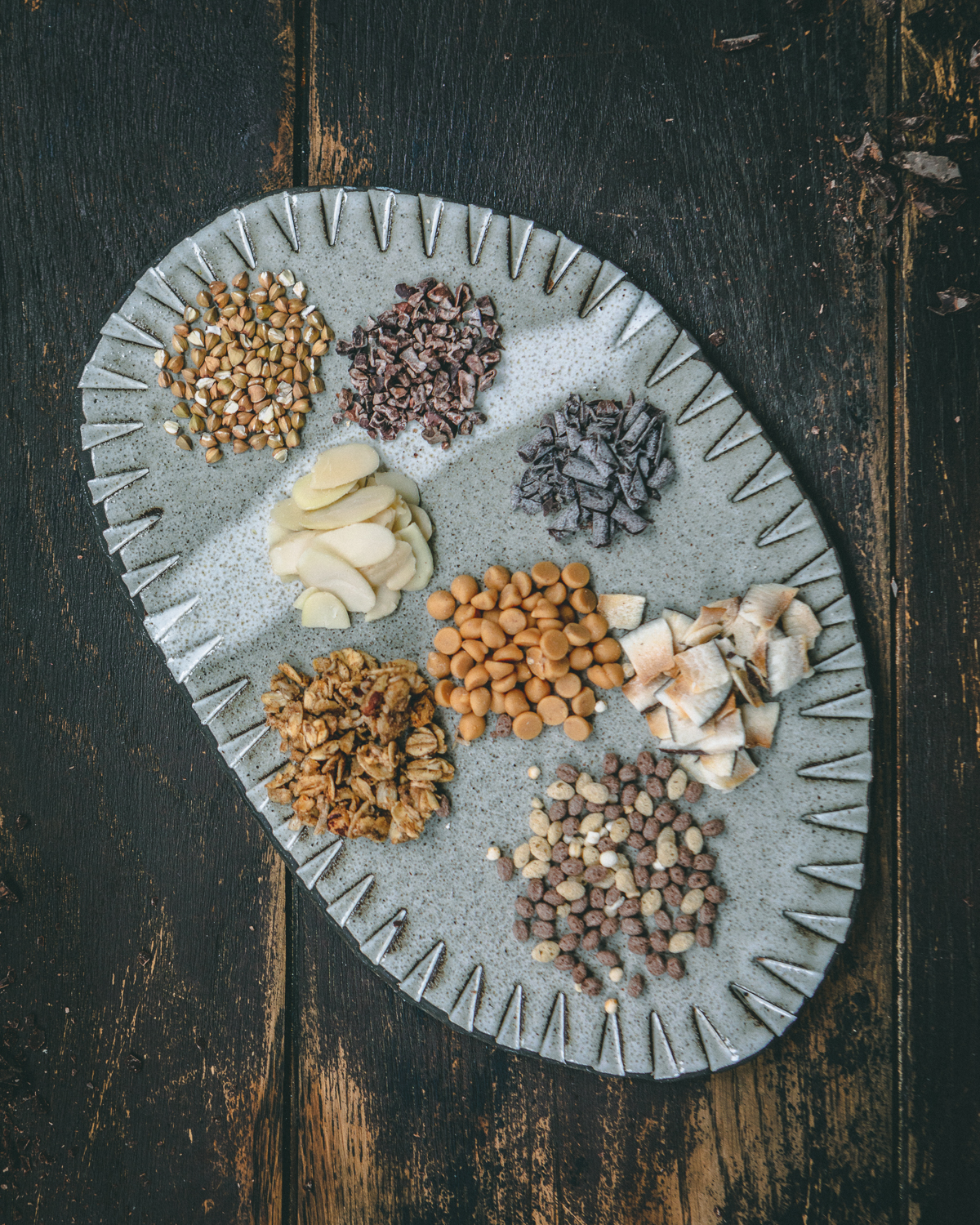 toppings for smoothie bowls