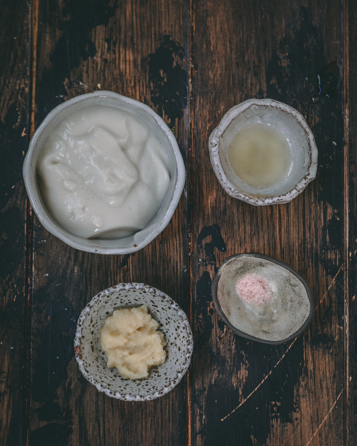 ingredients for garlic sauce for tofu shawarma