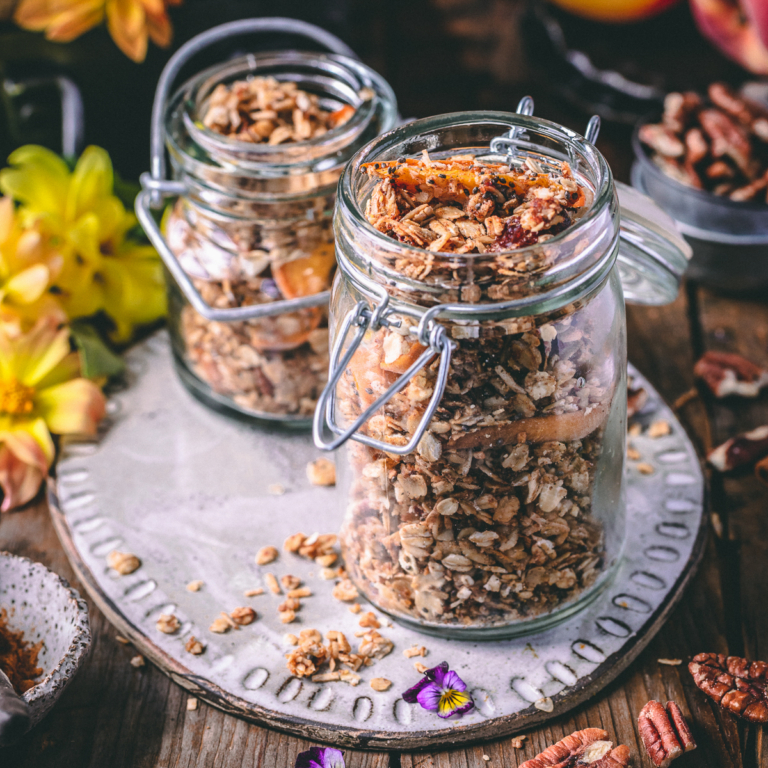 Simple and Healthy Spiced Granola